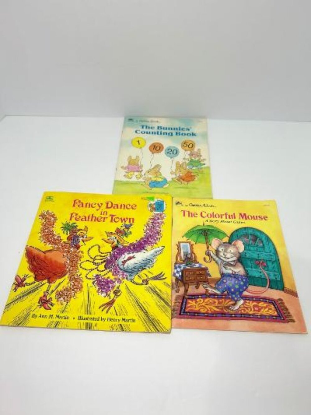 Lot of 3 Golden Books 80s 90s Bunnies Counting Colorful Mouse Fancy Dance